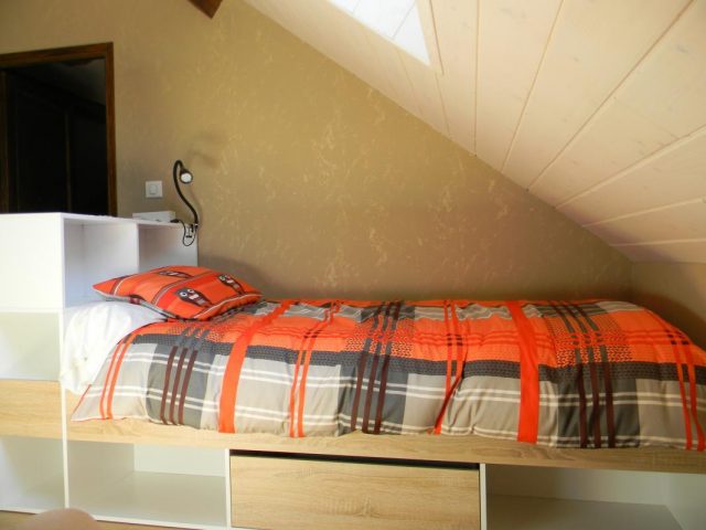 31G101242-6f810cebf54f48039436450148899871