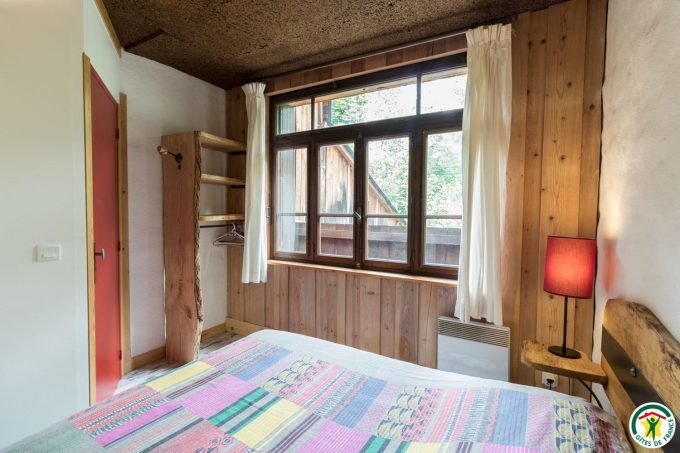 31G101247-44cd2374758547fb9eaa2ce7b90ba28b