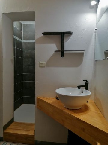 31G101247-afedfe521c6f473f8b7f1166f8644c63