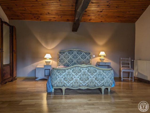 31G101249-000fd739805b4dbb857a69a5fbbb47d0