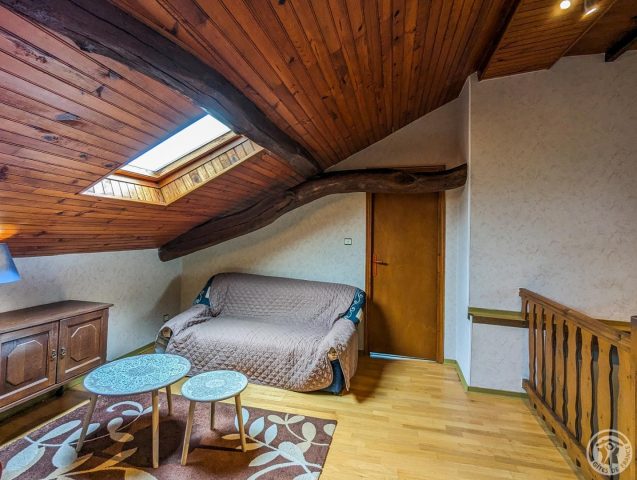 31G101249-c532b3e052674e3d91a628ea9154c7e0