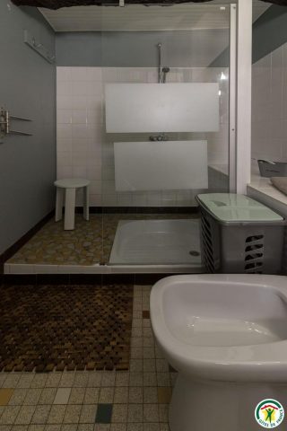 31G101275-4884cdd2a9d044ca9e2095e12e4850f9