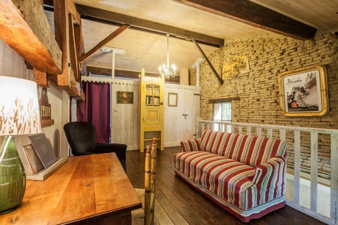 31G101275-af1a0b9b531d48b9b68b0b980aab5342