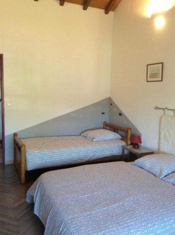 31G101281-02b4e0489a544289ace091998481ca9e