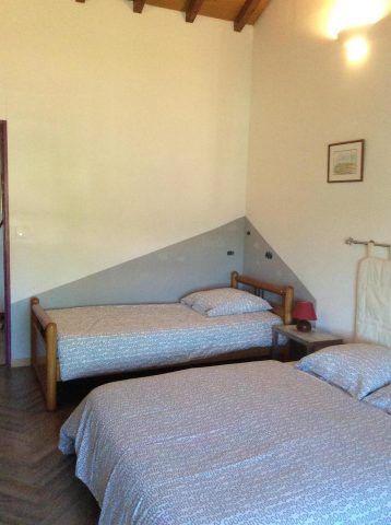 31G101281-0be5e2639dd84658b792222a784cb515