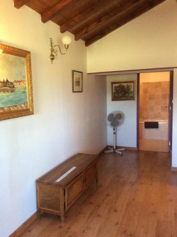 31G101281-21ec90cfb7814de7ad255e44ead41759