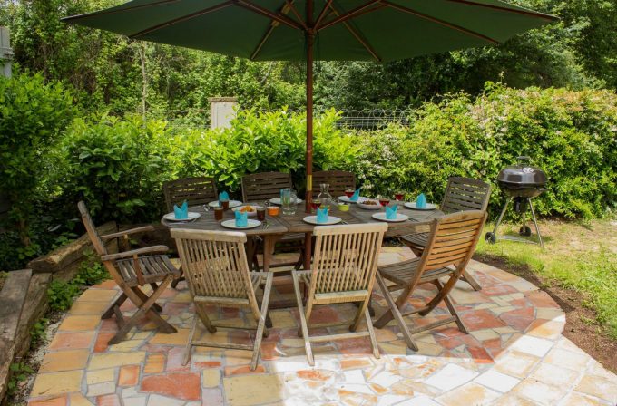 31G101284-ca4c4a9022464a8babc2a173f555c02a