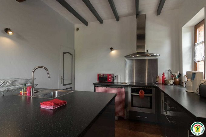 31G101297-b4dbb23c0a124d8fb72699d26d83cfdd