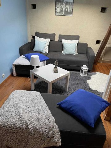 31G101336-1cdd7ed0d2e44368b40f1b0a99c1e8e6