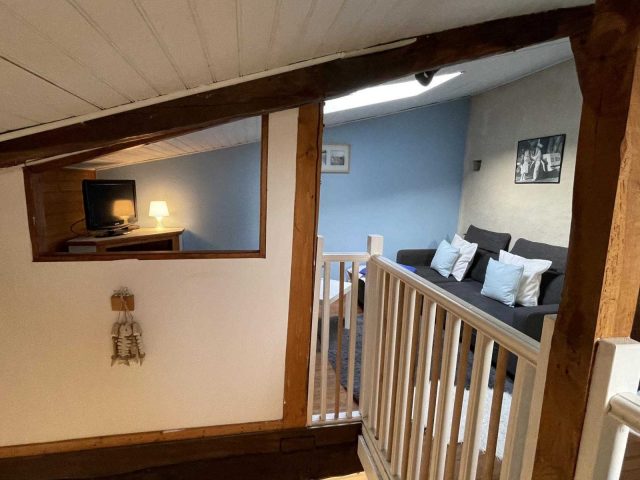 31G101336-8fe5d74ffa634807b28db3ec2ecb28ad