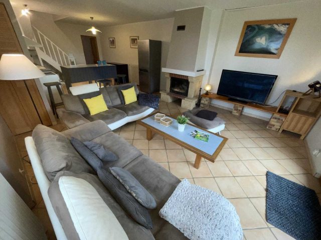 31G101337-0d3aed51dd9740989298601cf7eb2b67