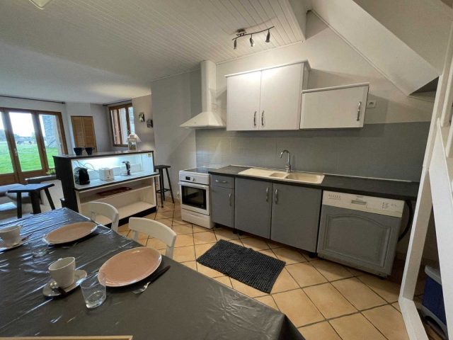 31G101337-22f2fe02fd6d4abd98555c5743b80510