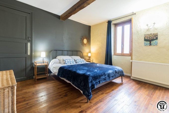 31G101342-c63dbd1026114a788f0f2bafb9c27c11