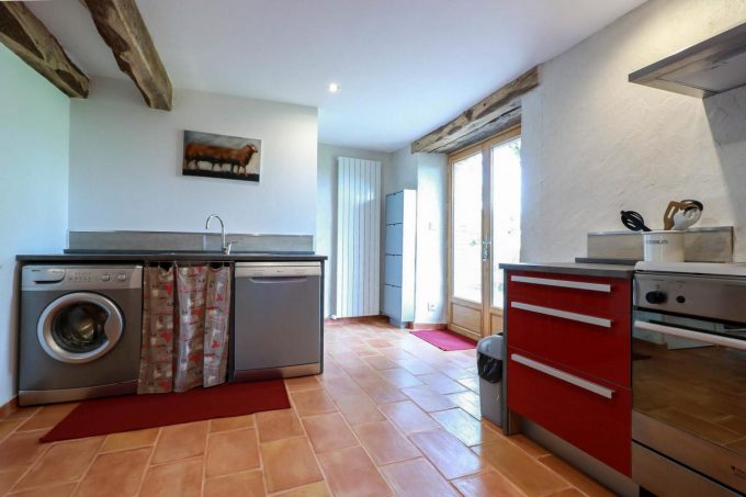 31G101343-6e9a29e296284592a288e1c61cb4d736