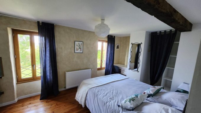 31G101343-b3cdee3a58ff47379b0b0926cf57a80d