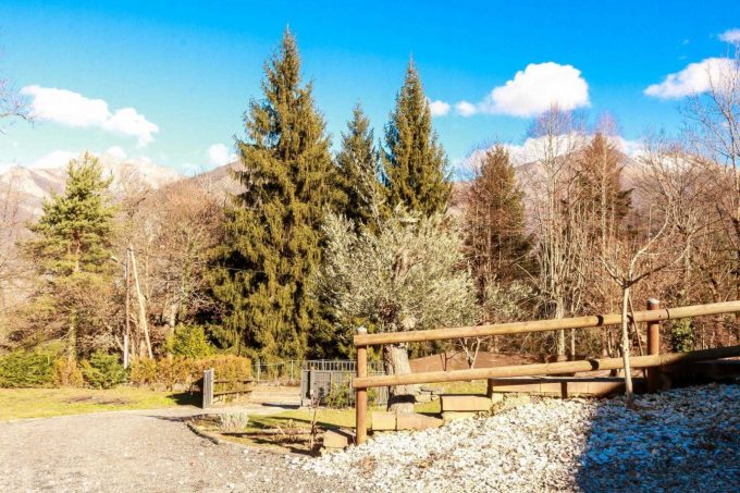 31G101360-c76893d889734494a0d1149c41c100ca