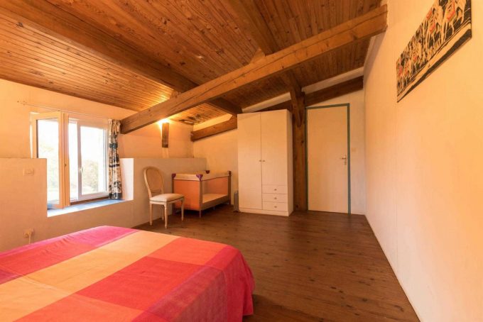 31G101370-546b1c6826374366b02f38b55668d4b4