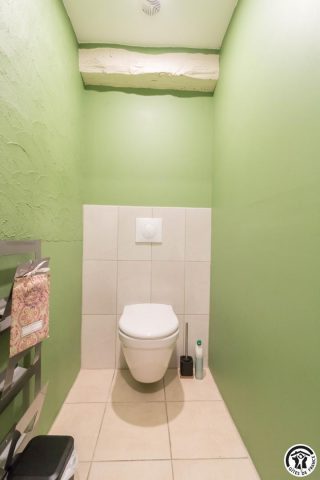 31G101370-7aa6484618da4566903111148569fa4f
