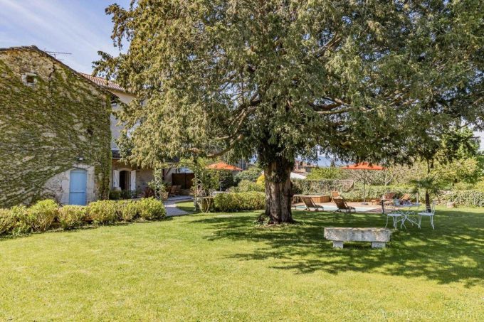 31G101373-76deb7ab0ffe4616addc4c916e2d7a58