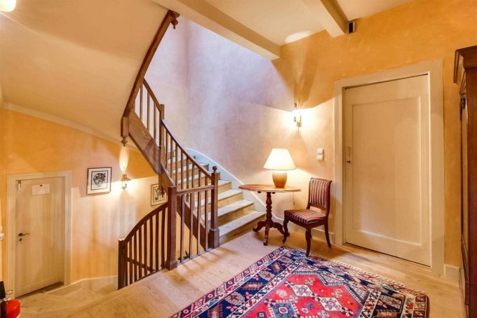 31G101373-eb60d54792fb4f67b09e7f5562a6a08f