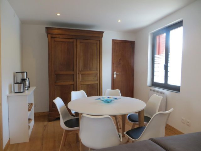 31G101380-30a8f8bd1ad7408a99cbb3fb8ea3b957