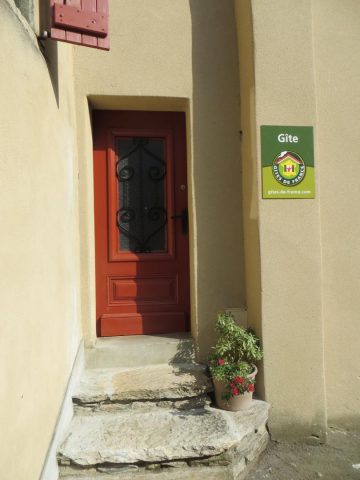 31G101380-666b2285a82843e399c2adf75c61ef64