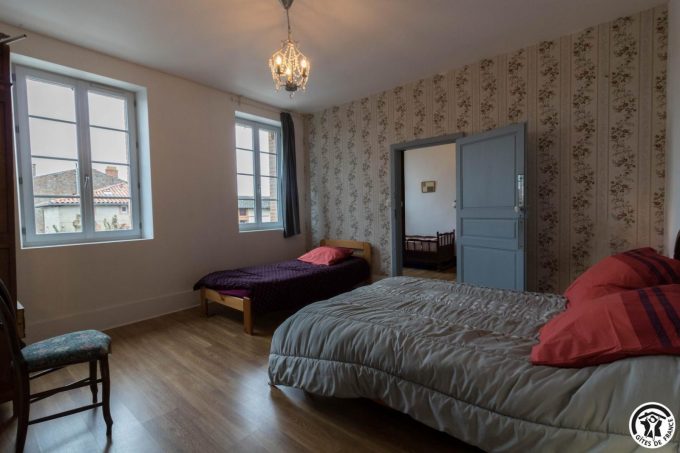 31G101381-316b861e9cda4f8394b2683d76d9a1fe