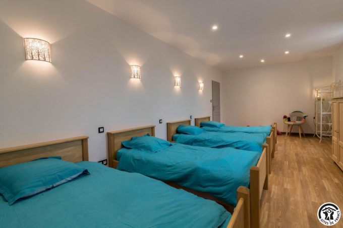 31G101381-78c17b2108c9423ca568af5a77b62396