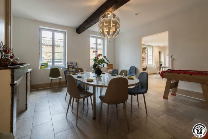 31G101381-bb06ded0d0664ab0a605b0478d45db1e