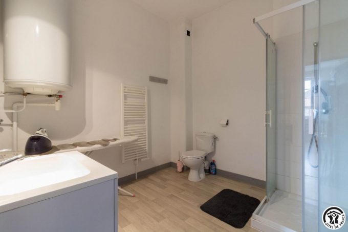 31G101381-dacd48d338e74bb0a895d1f7d3c59427