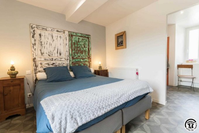 31G101383-16f988e01f5d4242b22a64a8c54e84d6