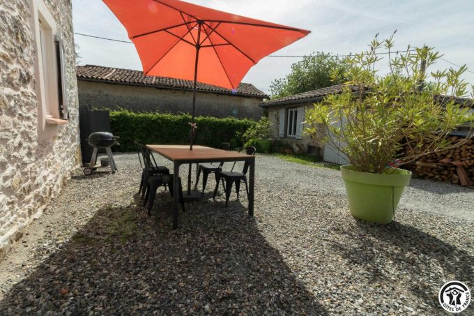 31G101383-30f667f3f4dc4e92a19f20f46f829fc1