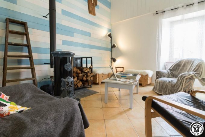 31G101383-b2b3ac9051be4b1281edb66d07a8e6ed