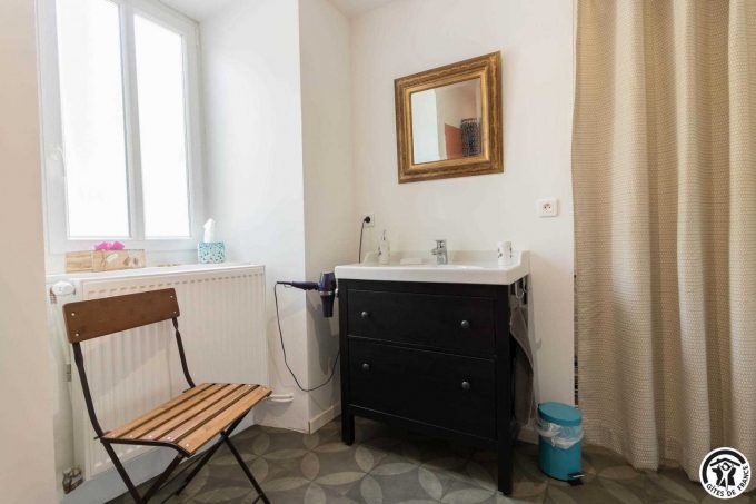 31G101383-c58ebdb782c3464390d6899737c08fb3