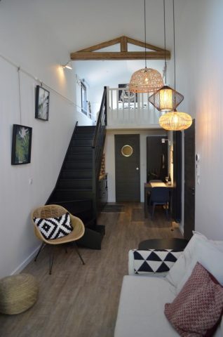 31G101387-25595a837f24454cb3fa71a9876ae3de