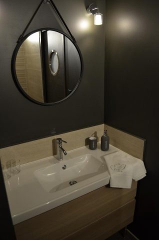 31G101387-50c4f2637cf647cea0c9d16d4c488a30