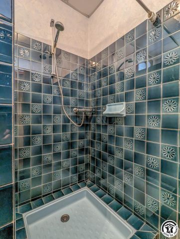 31G101392-7bc59b451f704abebde22fffda97bff5