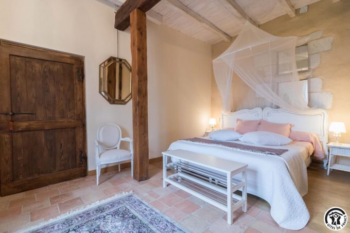 31G101393-0192b4c9d6754f00af886bf07c3b7f6c