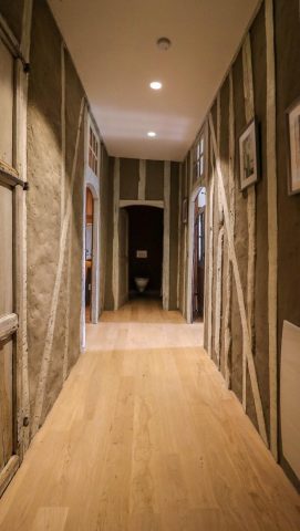 31G101393-12ea9aa27d0e467487d813d90109db6e