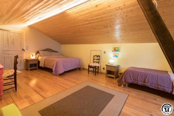 31G101393-f5eb4d50be9c41ddbcf8ffd1cce93e85