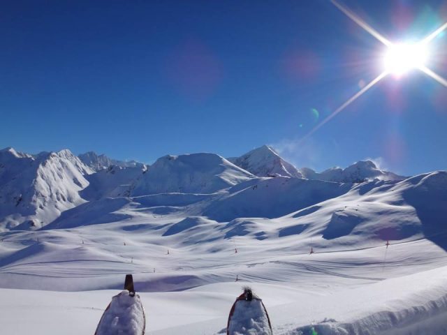 31G101413-2354d505b7ef46bc83ef3ff2e5aa7e05