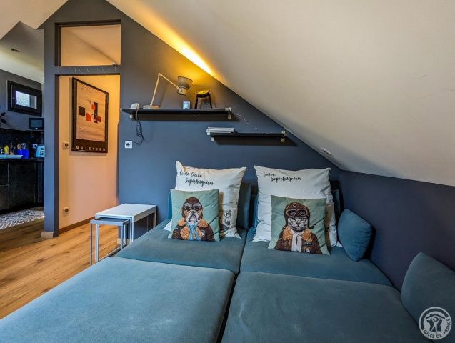 31G101413-56b711b147fa4af4b38c375f1fc67110