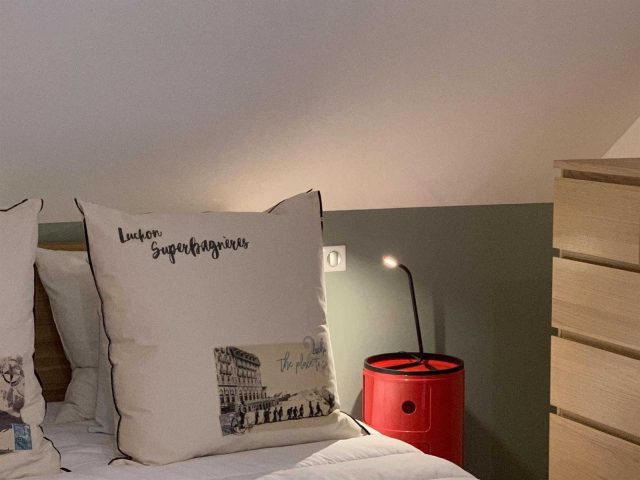 31G101413-7f62ff8f2e2f4fb9aebbf594943dd345