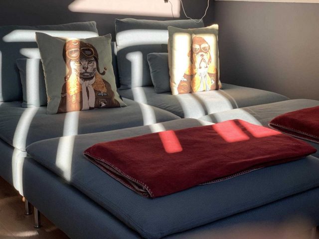 31G101413-99db8f88ab194557a8f7d74d9329995c