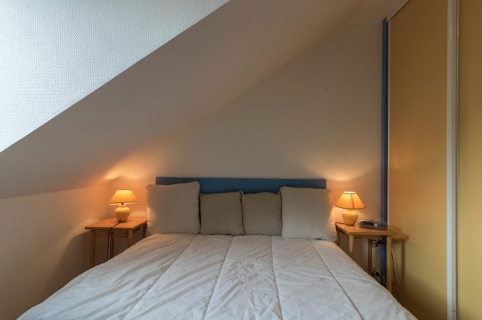 31G101416-16b97a2907f34f5d858f36f6586d6df4