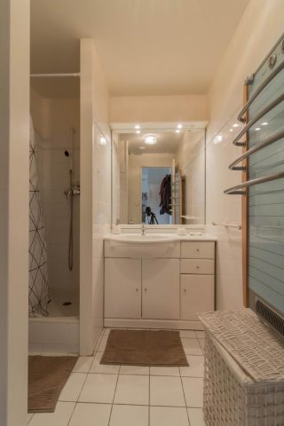 31G101416-96578da90f67492b80e721e065677877