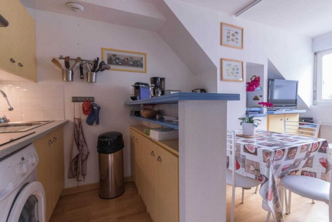 31G101416-cf007e8307264898a819f1a3e19f2baa