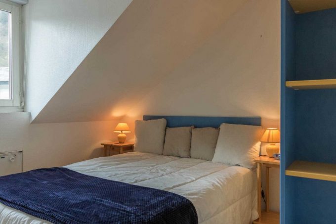 31G101416-ef3c3abd117a4f0280e92e56c53f3fd3