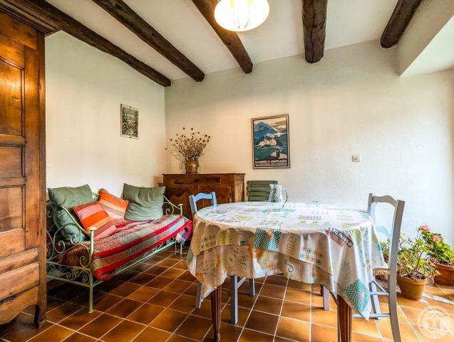 31G101432-d5dddd841c074530ae6ff9aa19c83257