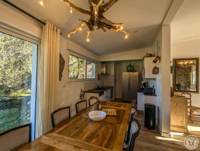 31G101444-081bf2f1a02a4f06b6deee45bde52a11